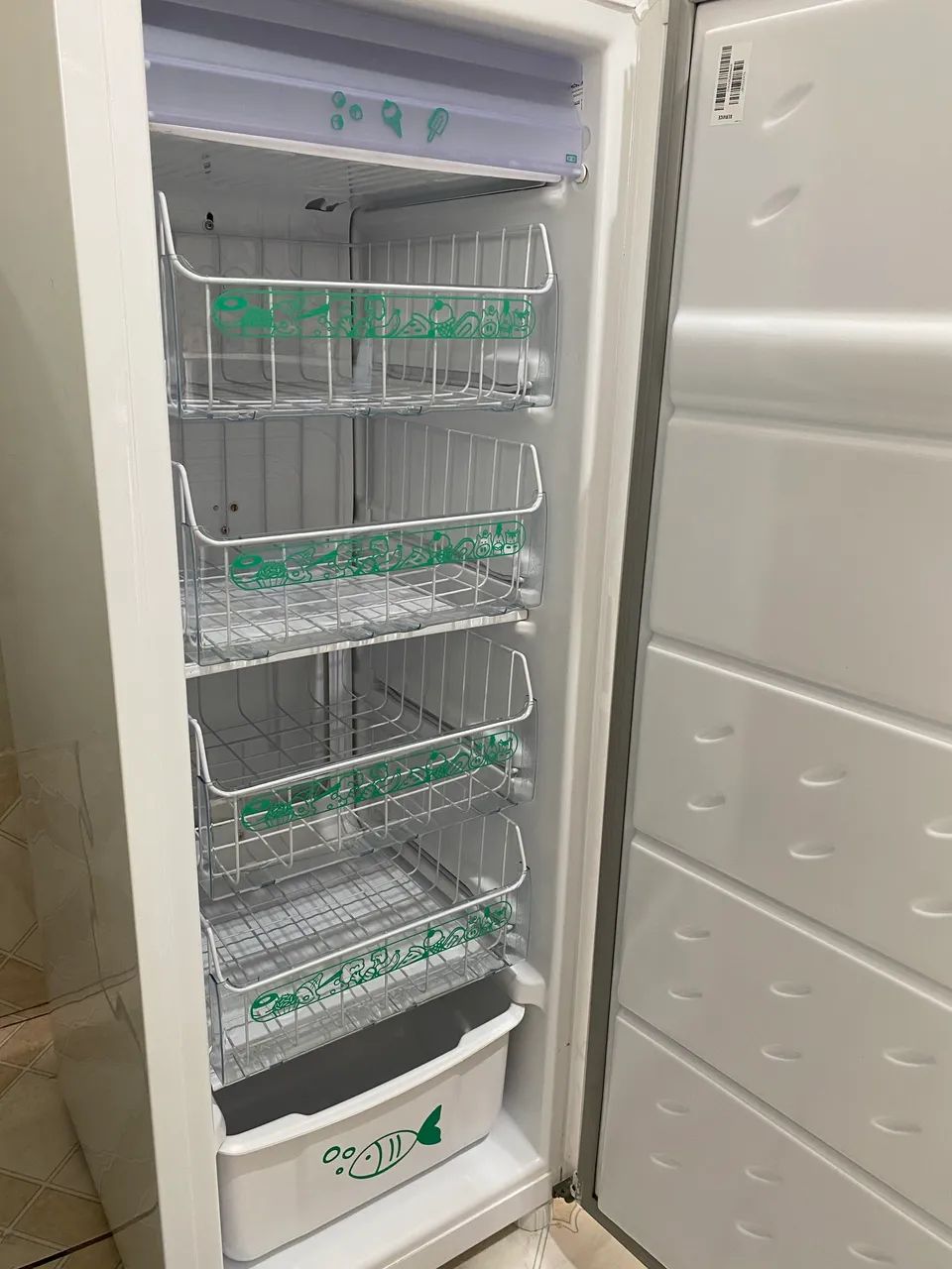 FREEZER CONSUL 121 LITROS - Geladeiras e Freezers - Sarandi, Porto