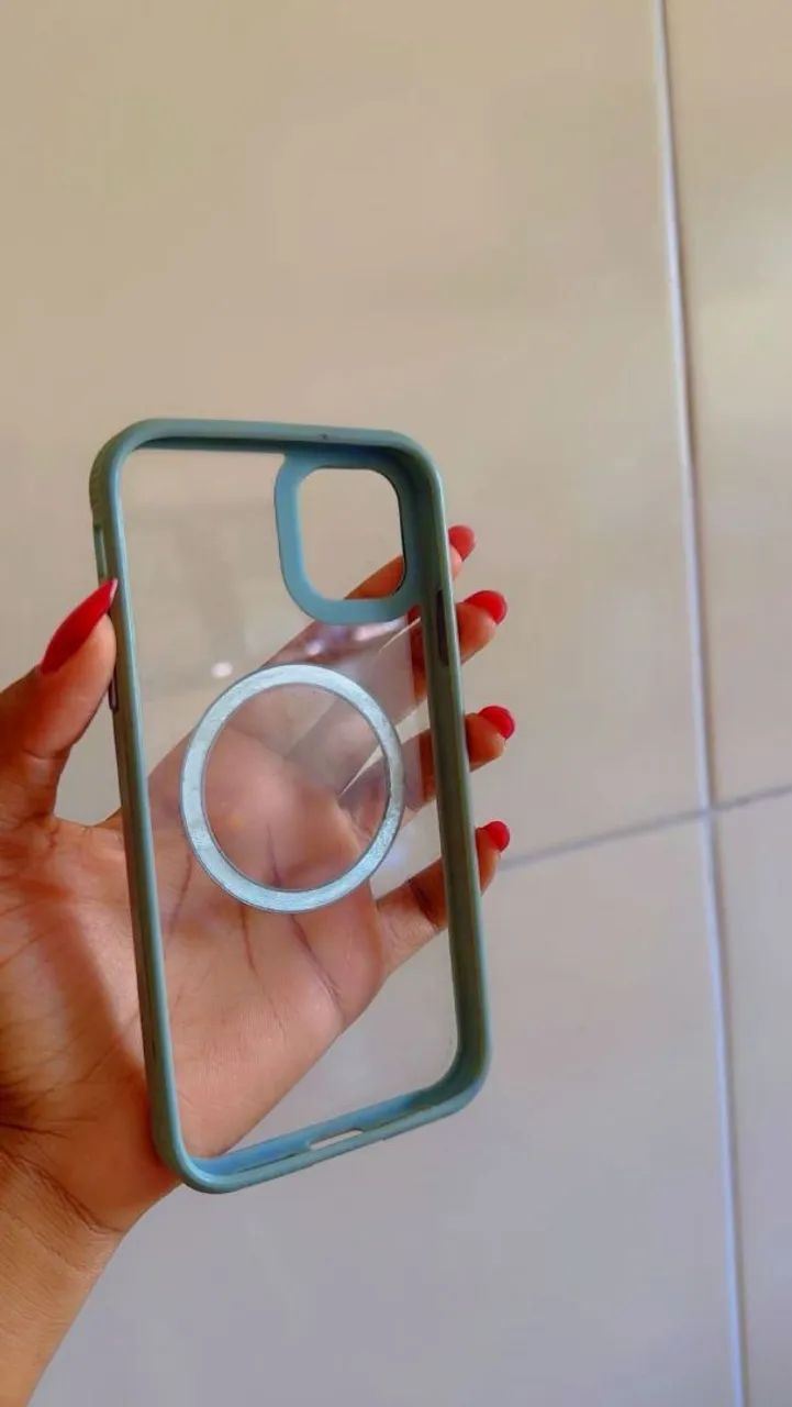 Kit com 7 Capas para iPhone 11 - Ótimo Estado - Foto 2