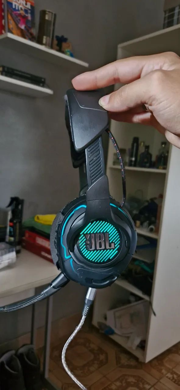 Jbl quantum one