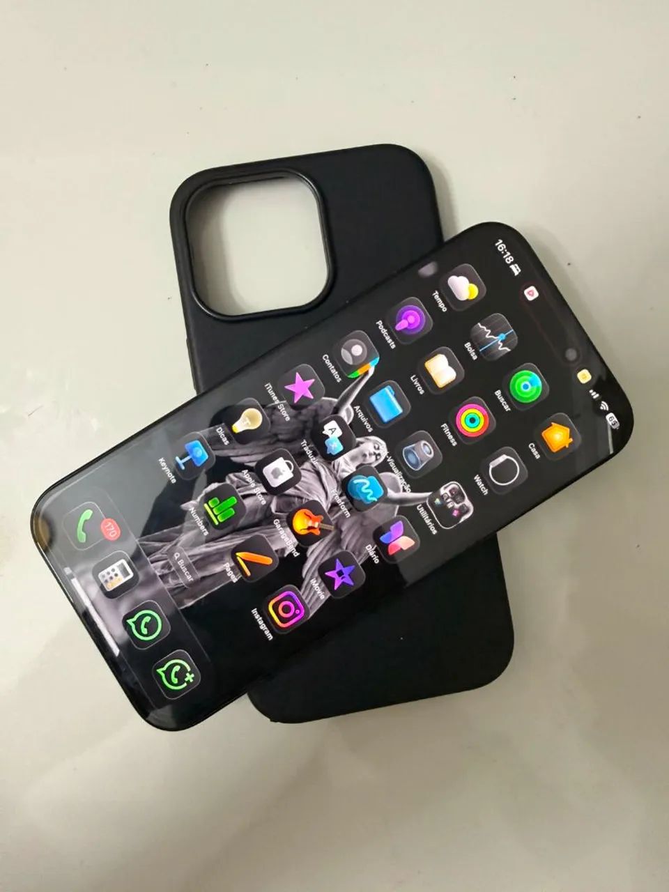 Iphone 16 Pro Max 256gb 100% bateria - Celulares e Smartphones