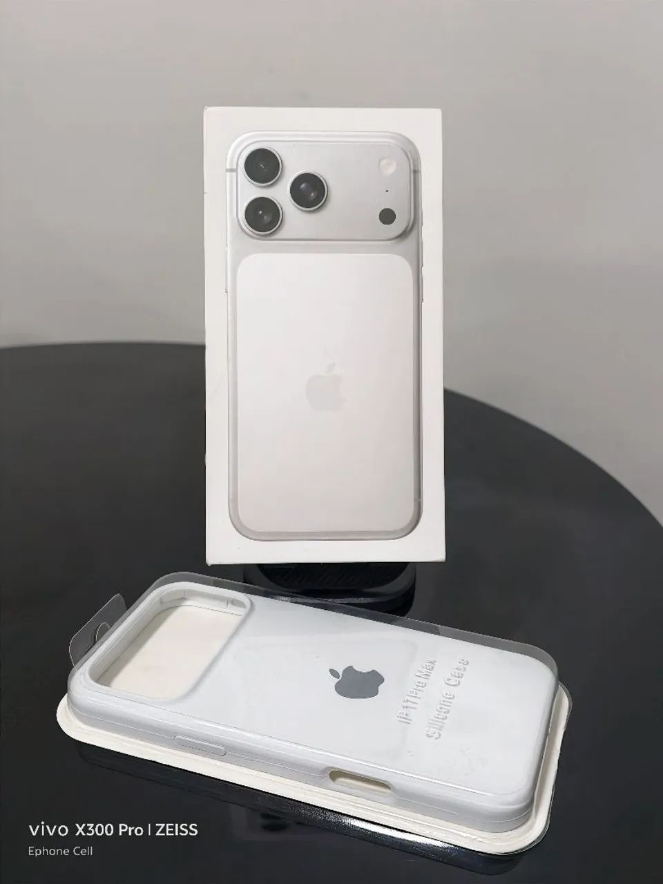 iPhone 17 pro Max 256 branco lacrado