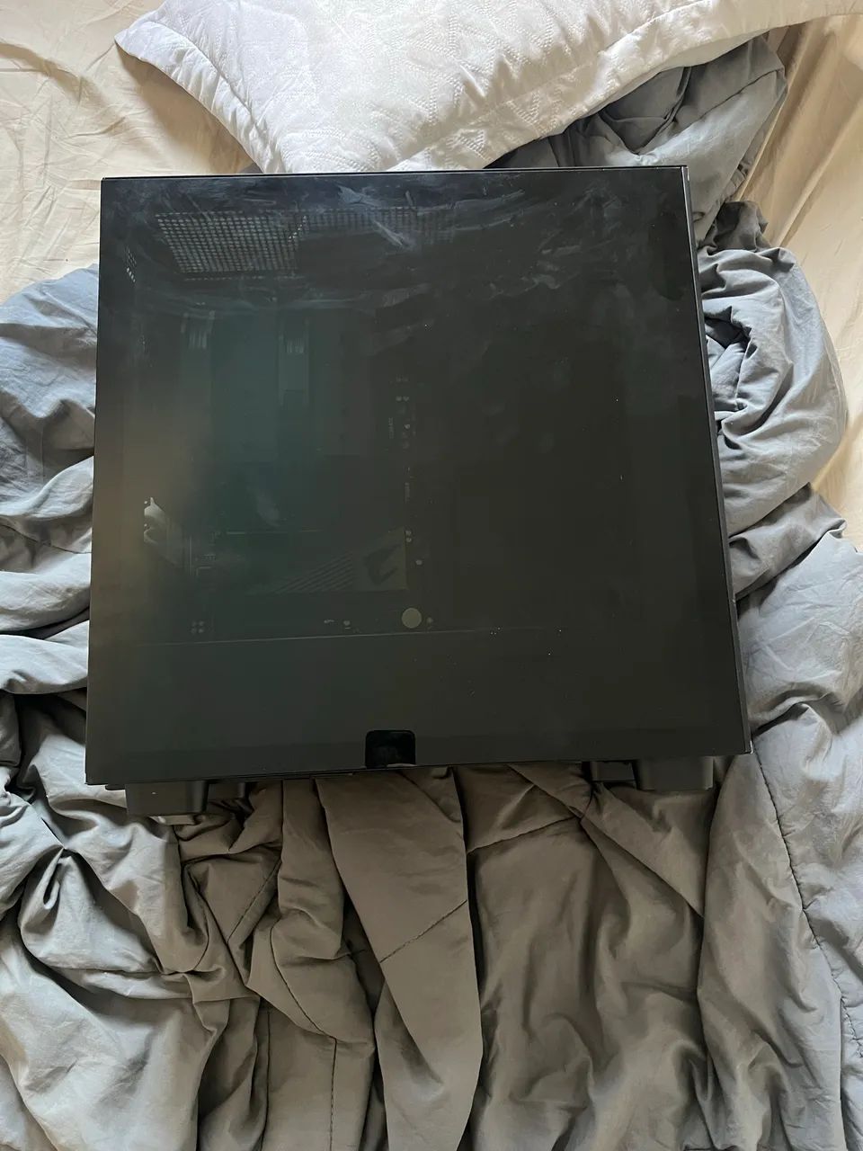Gabinete Mid-tower ATX NZXT H7