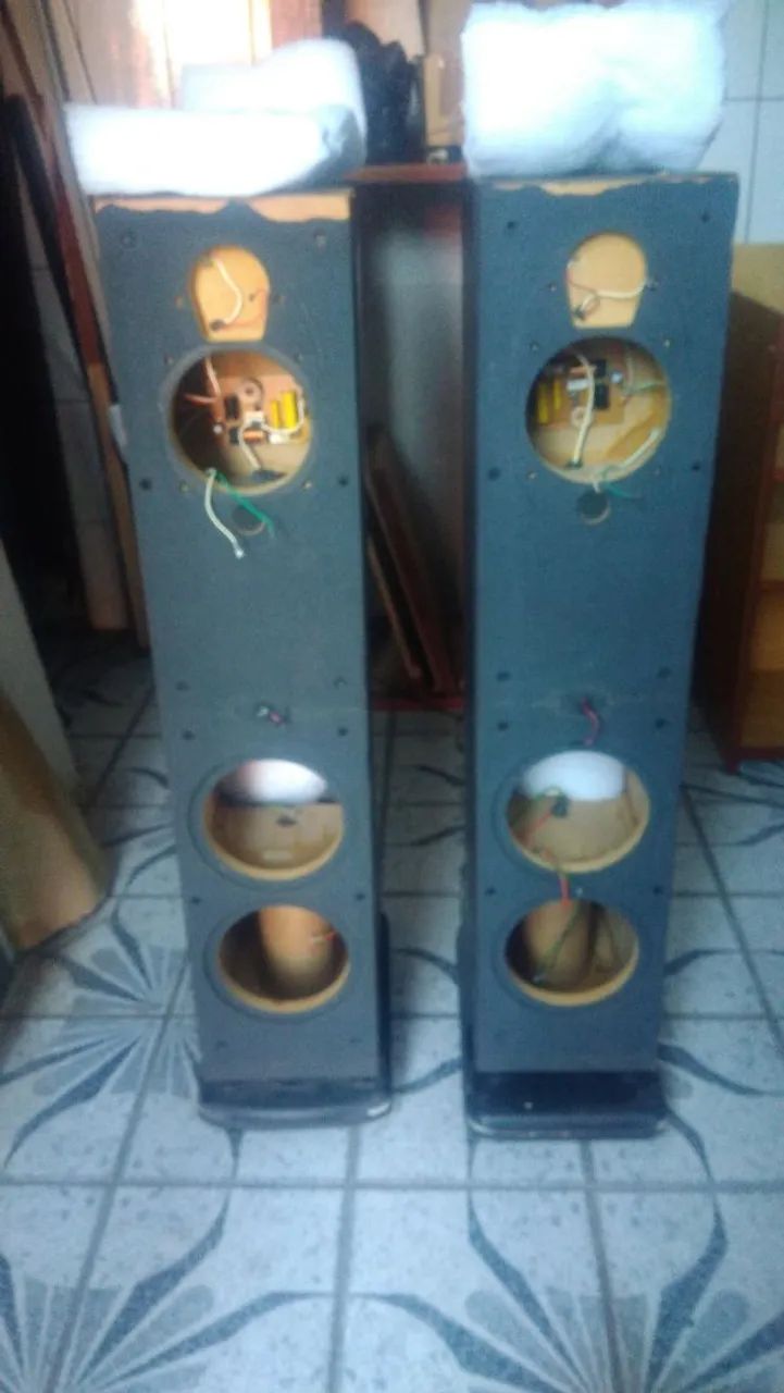 Fabricação e reforma de caixas acústicas, racks - LEIA  - Foto 4