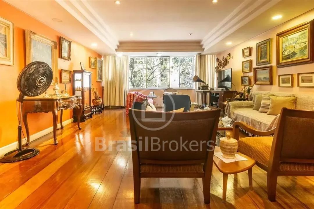 Apartamento à venda com 224m², 3 quartos e 1 vaga - Foto 2