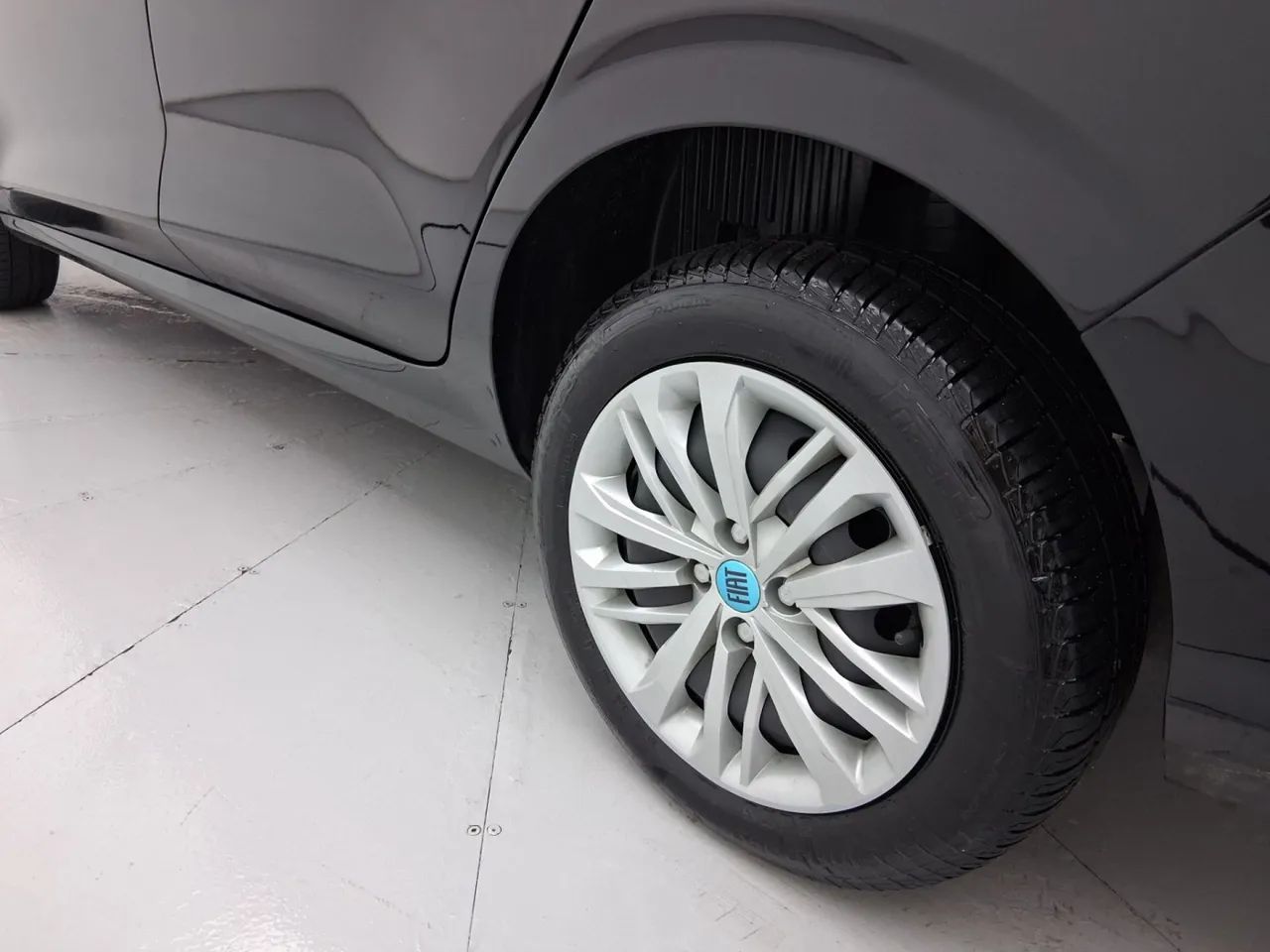 Fiat Cronos DRIVE 1.3 8V Flex Aut., foto 12 de 18