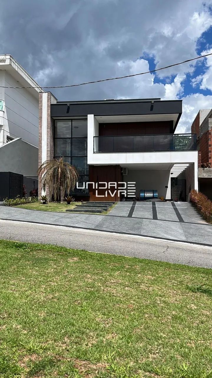 Casa de Condomínio