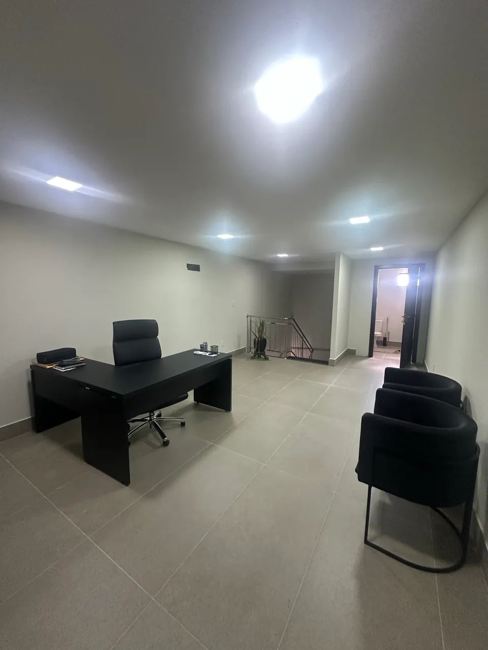 Aluguel. Sala comercial. 120 m2. Av Antonino Menezes 385.  - Foto 4