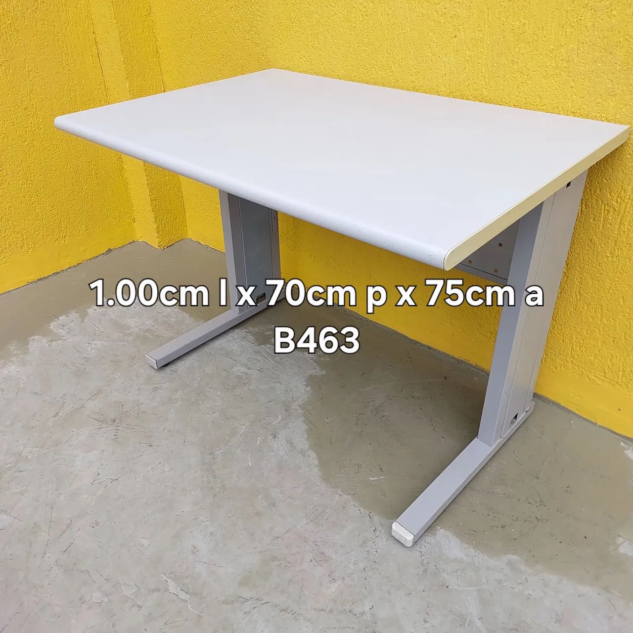 Mesa escritório 1.00x70cm compacta  - Foto 3