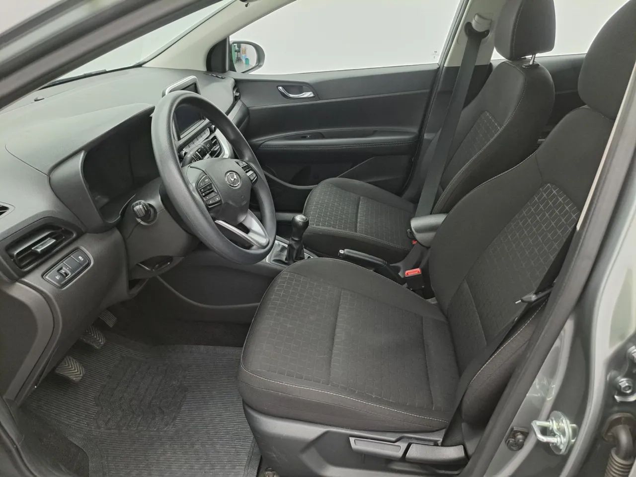 Hyundai HB20 Limited 1.0 Flex 12V Mec., foto 16 de 18