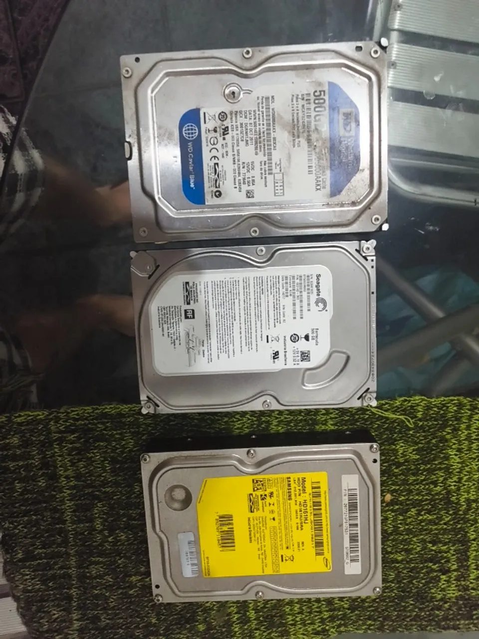 3.5インチHDD 3TB & 1.5TBセット HDD 3TB HITACHI SATA 3.5
