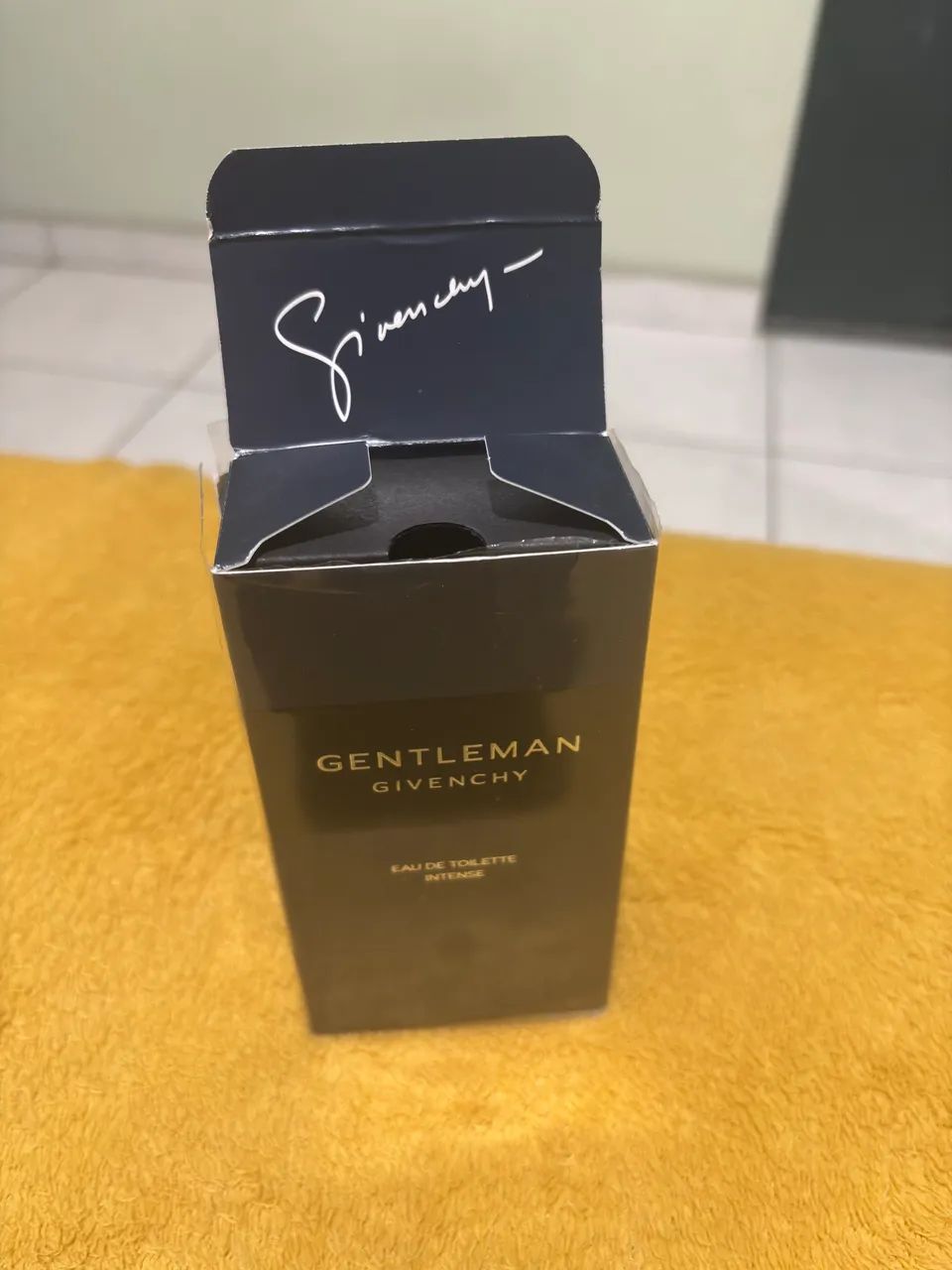 Gentleman Intense Givenchy 