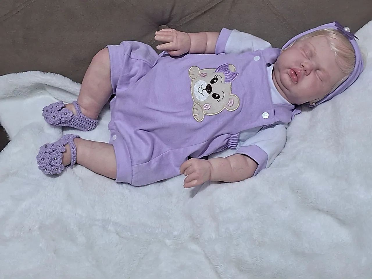 Bebê Reborn Pickle 60 cm - Foto 5