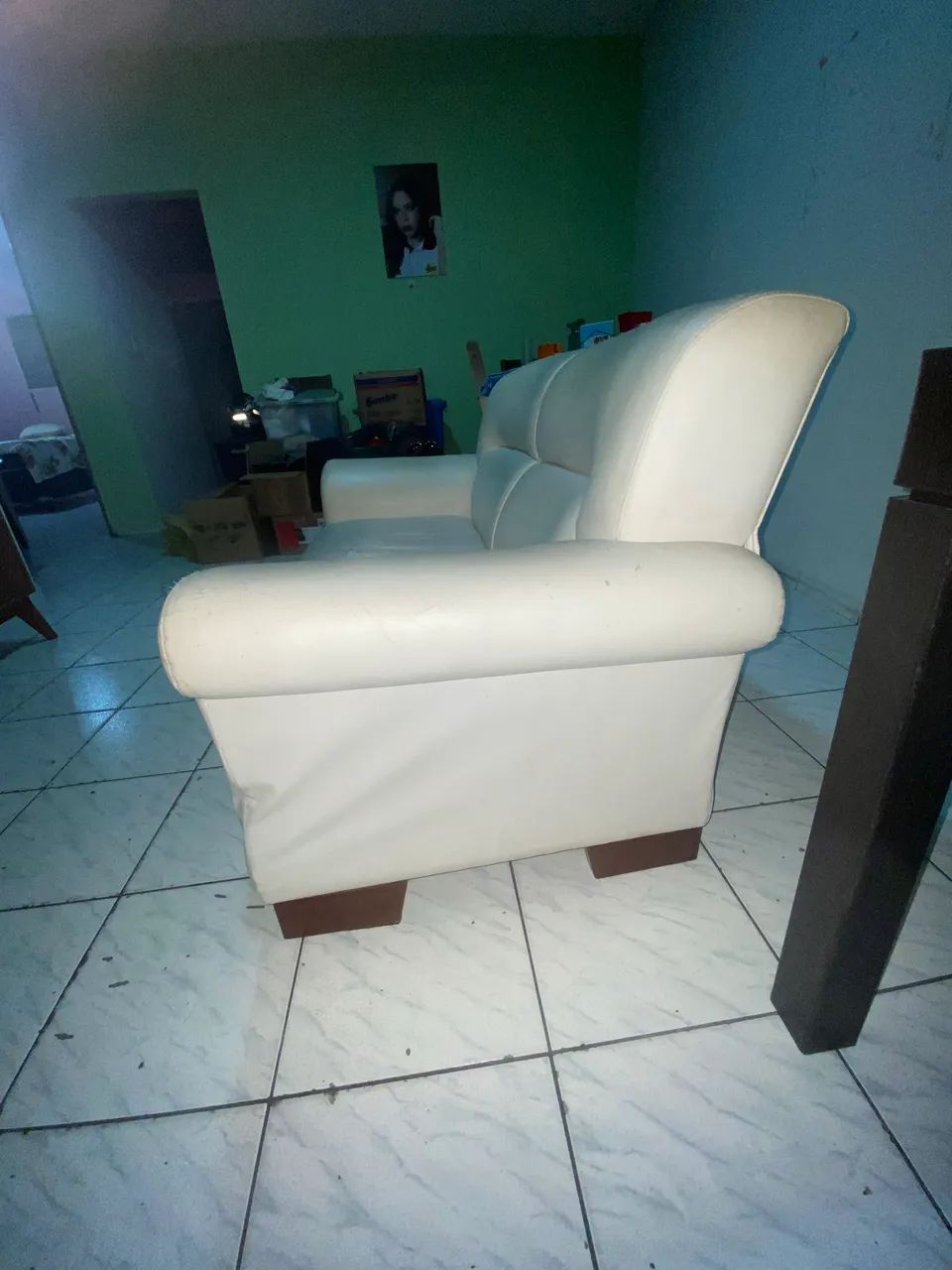 Sofá branco 2 lugares  - Foto 3