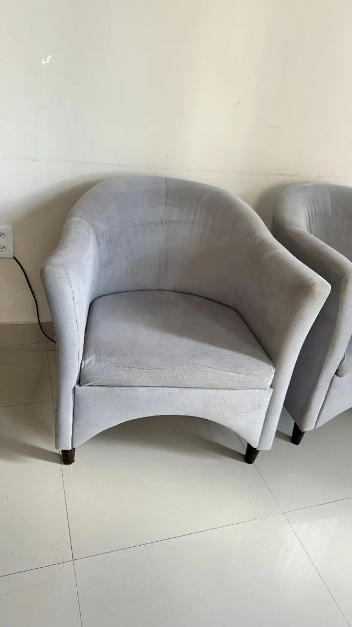 Poltronas decorativas Madeira esfotadas alto qualidade - Foto 5