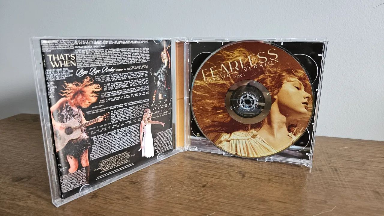 [TARGET COM PÔSTER] CD Fearless TV - Taylor Swift  - Foto 3