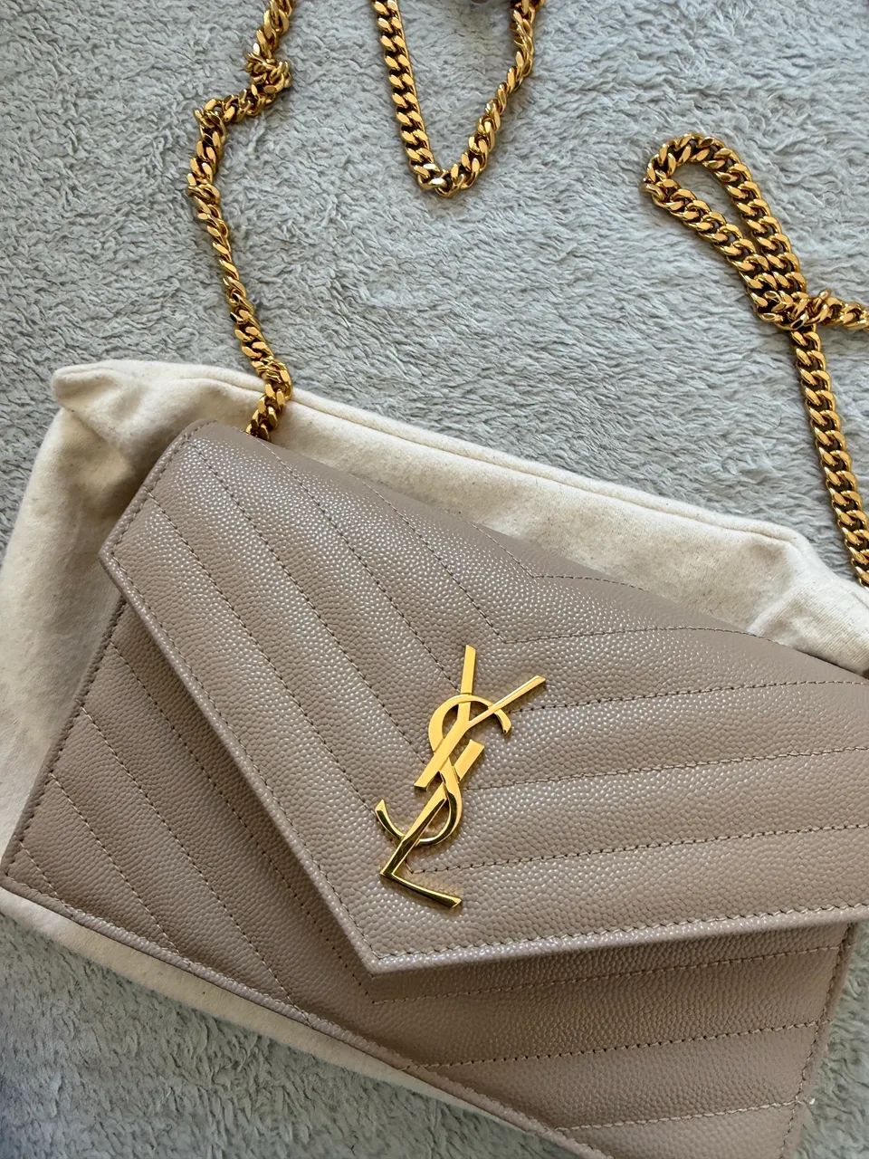 Bolsa Cassandre YSL Original