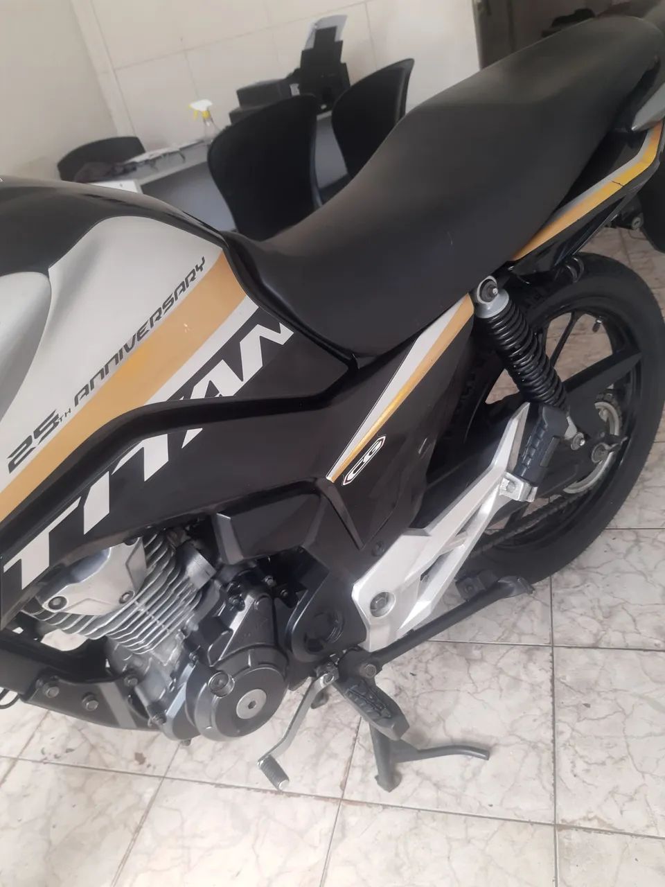 HONDA  TITAN ANO 2019/2019  - Foto 2