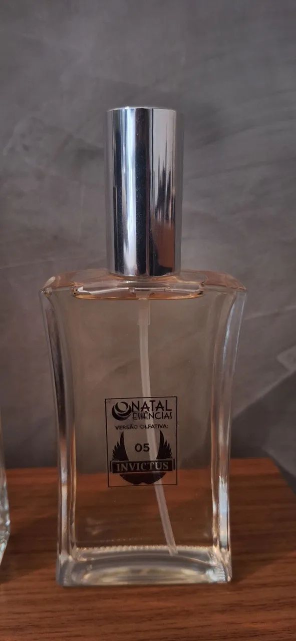 Perfume contratipi Invictus