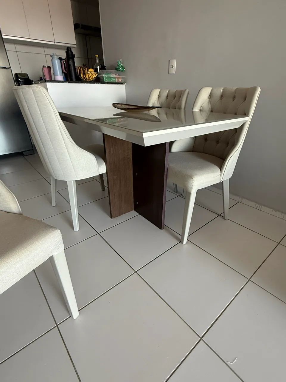 Mesa com 4 cadeiras de luxo  - Foto 3