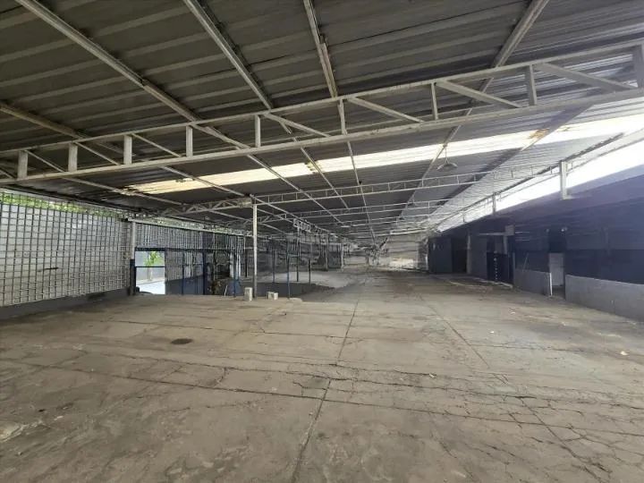 Aluguel: Galpão 1.200,00 m² com 20 vagas, B. Prado, em BH/MG - Foto 4