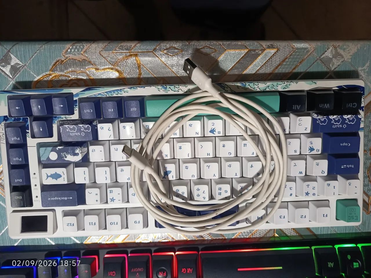 Teclado mecânico SK 80 switch otemu 100% customizavel troco por monitor - Foto 5
