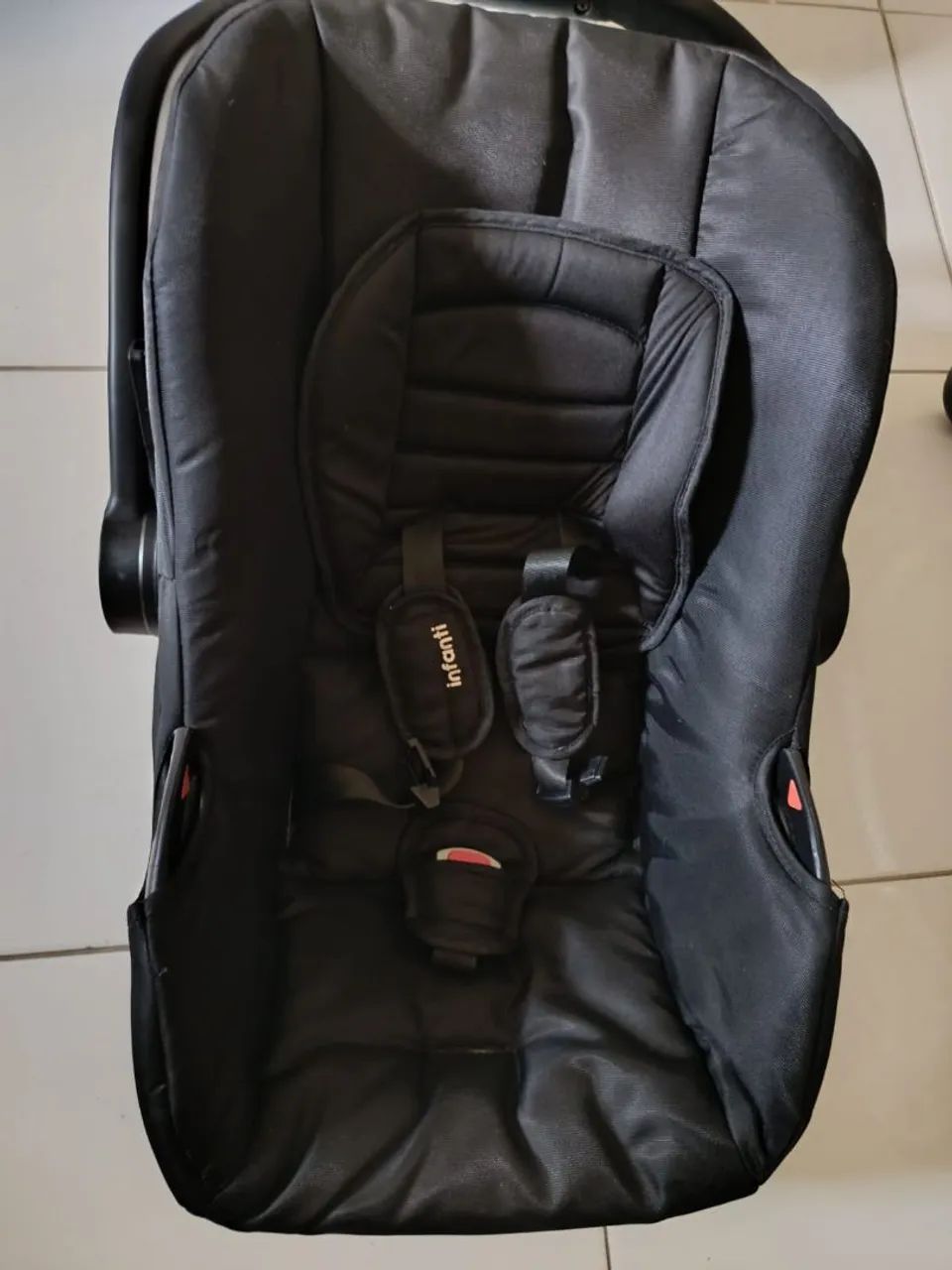 Bebê Conforto mais Suporte Isofix