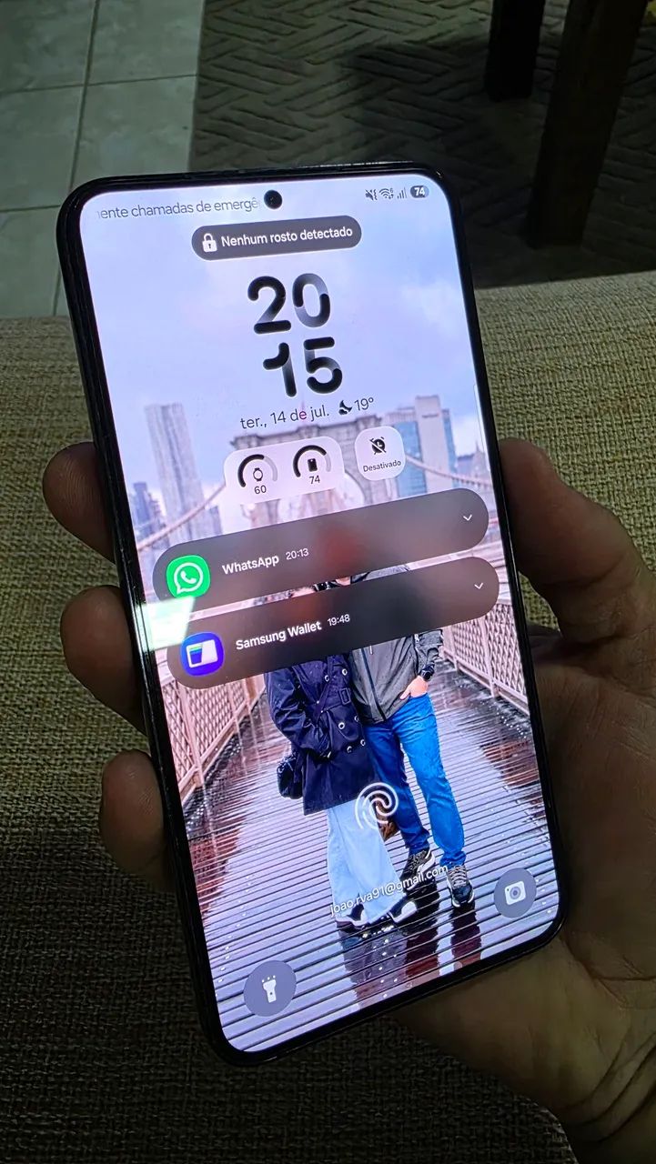S23+ 256 GB usado em ótimo estado