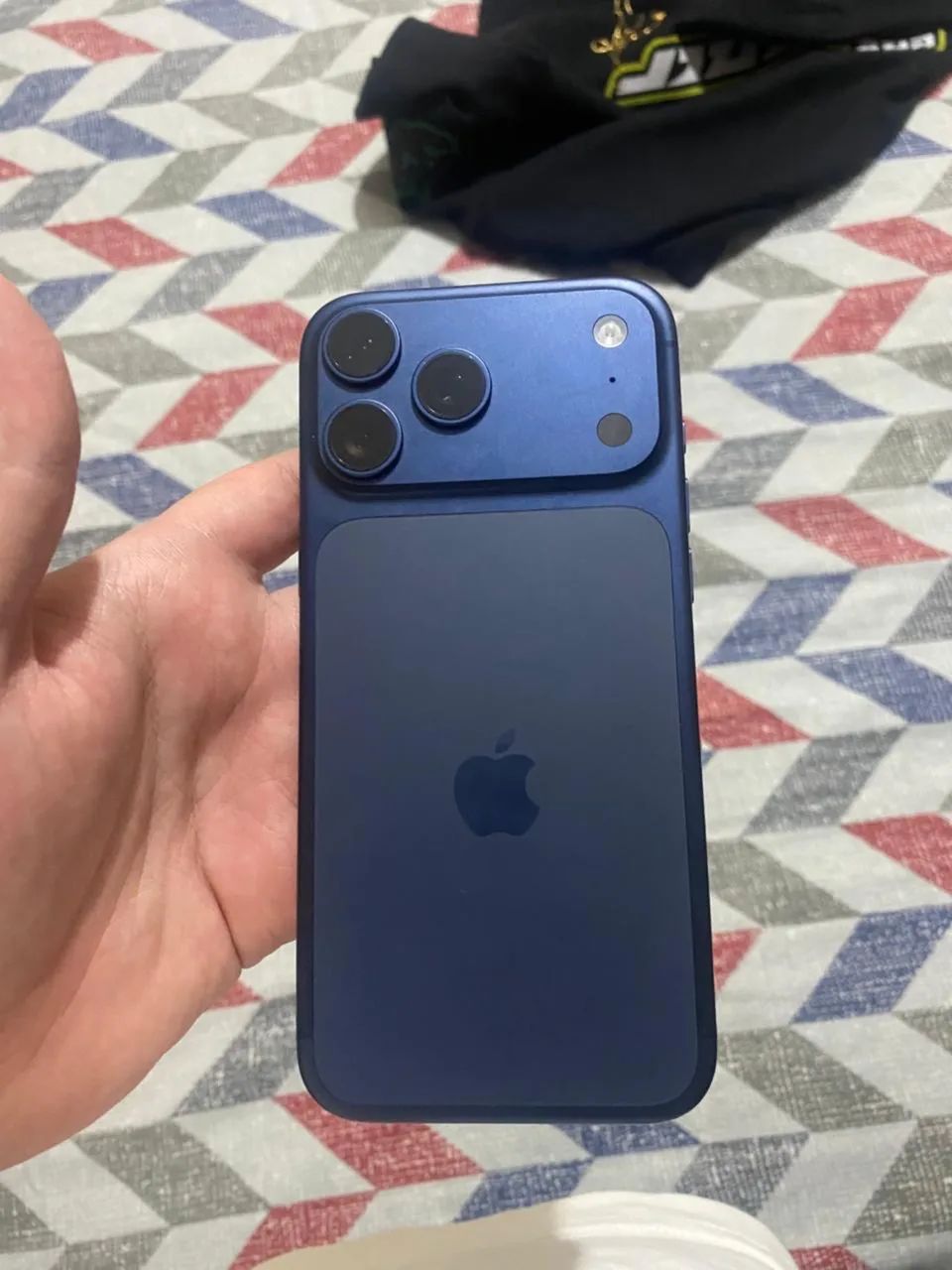 iPhone 17 pro max