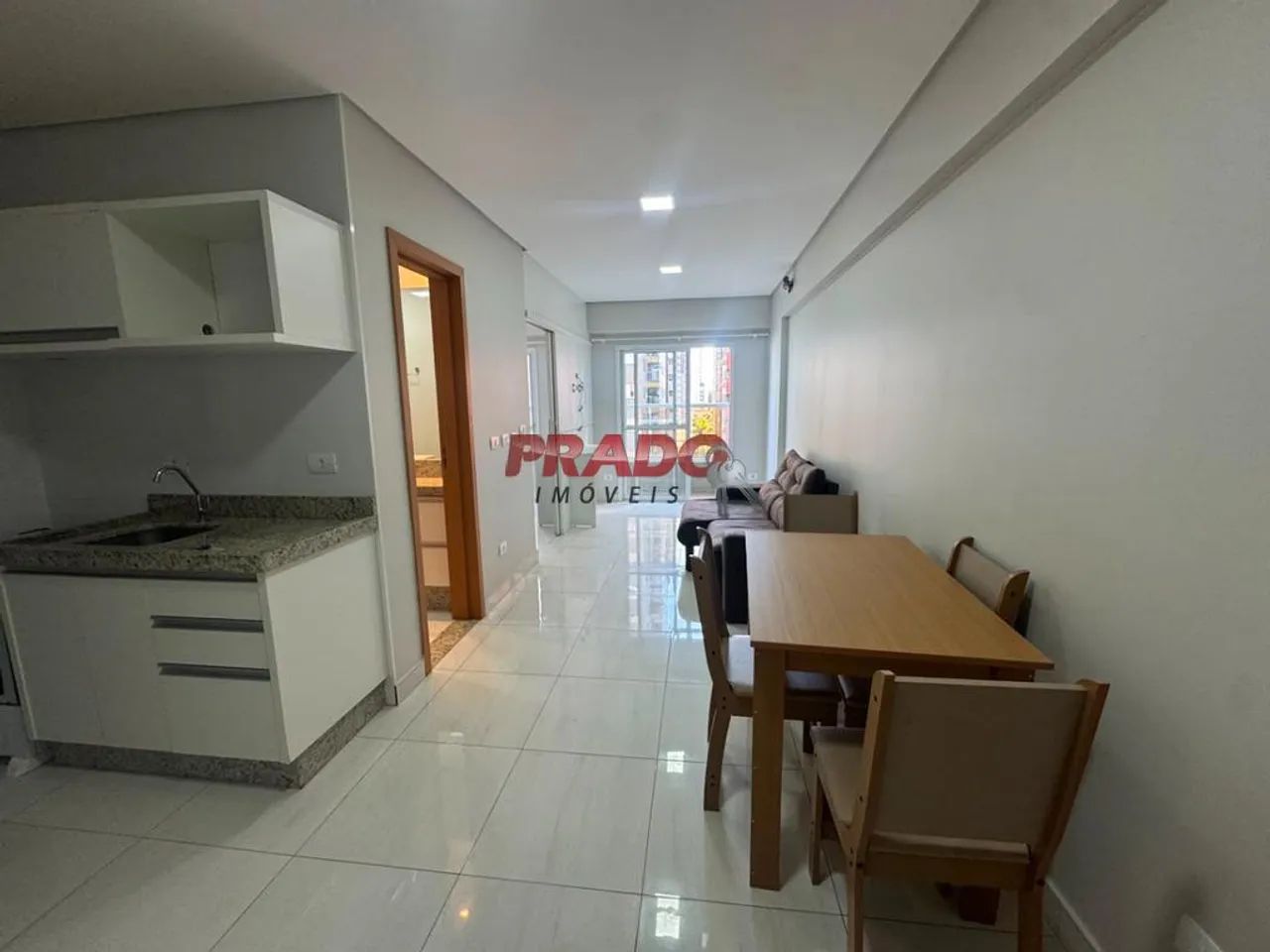 Apartamento para alugar em Maringá, Zona 07, com 1 quarto, com 42 m², EDIFÍCIO JARDINS DE  - Foto 2