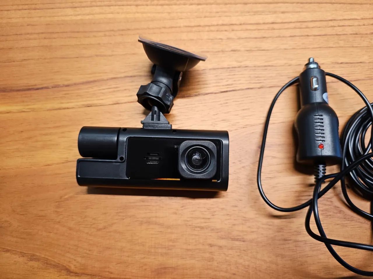 Câmera Veicular Tripla 360° - Full HD 1080P