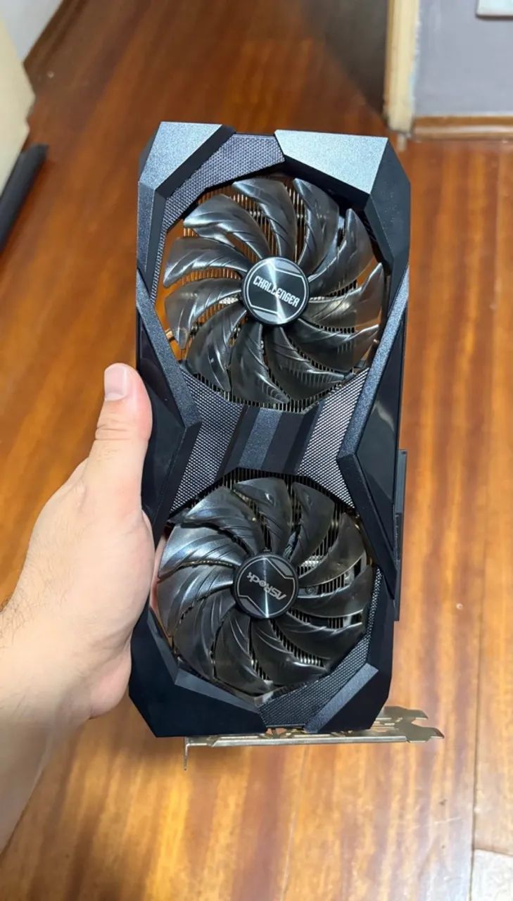 Placa de vídeo R6600 8GB