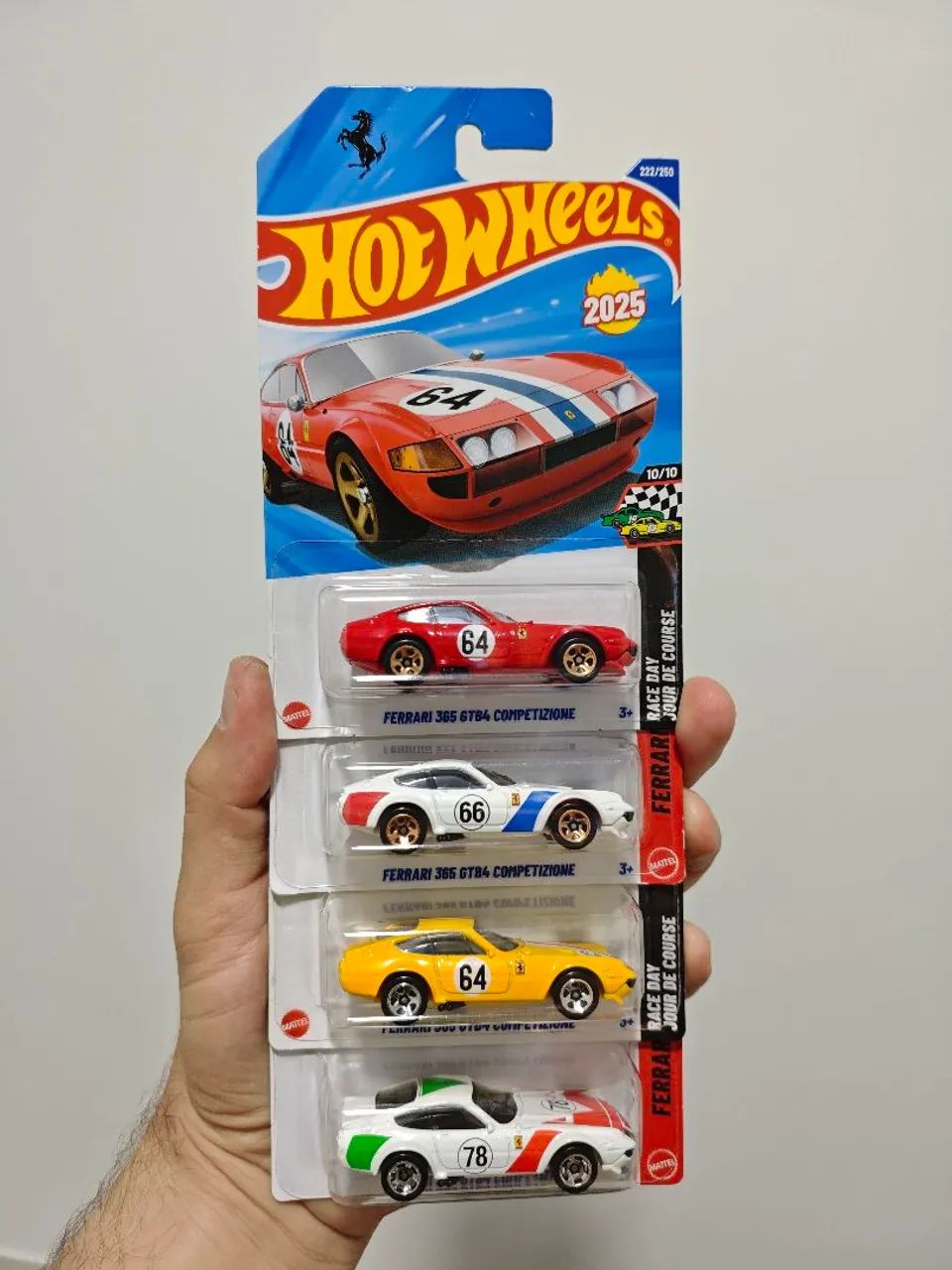 Hot Wheels Ferrari 4x variações GTB4