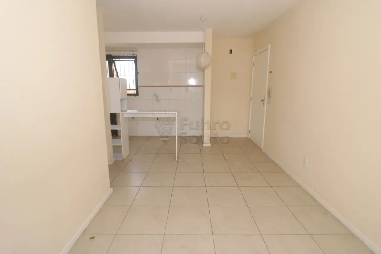 Apartamento com Terraço e Vaga Coberta - Próximo à UCPel e UFPel - Foto 4