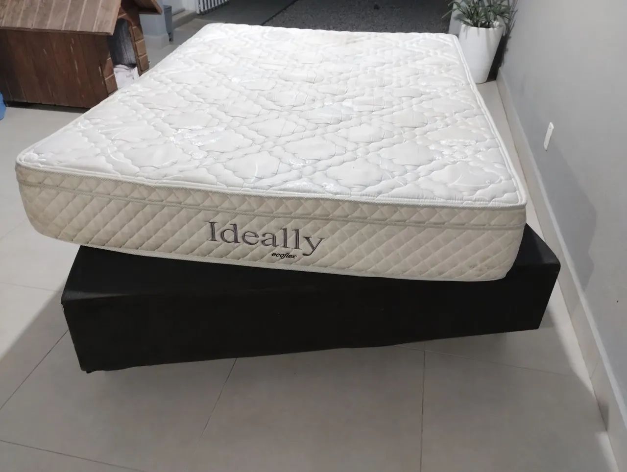 Cama box casal padrão base mais colchão box entrego ler anúncio  - Foto 2