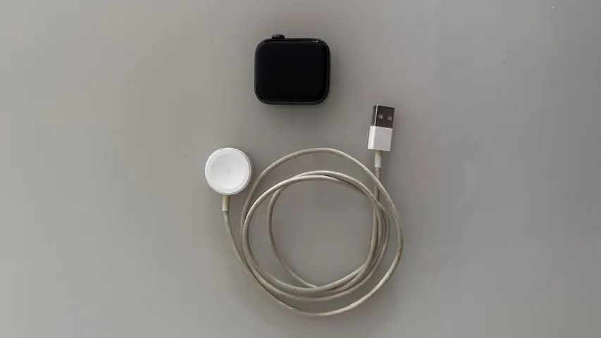 Apple Watch Series 4 - 44mm - Usado ? - Foto 4