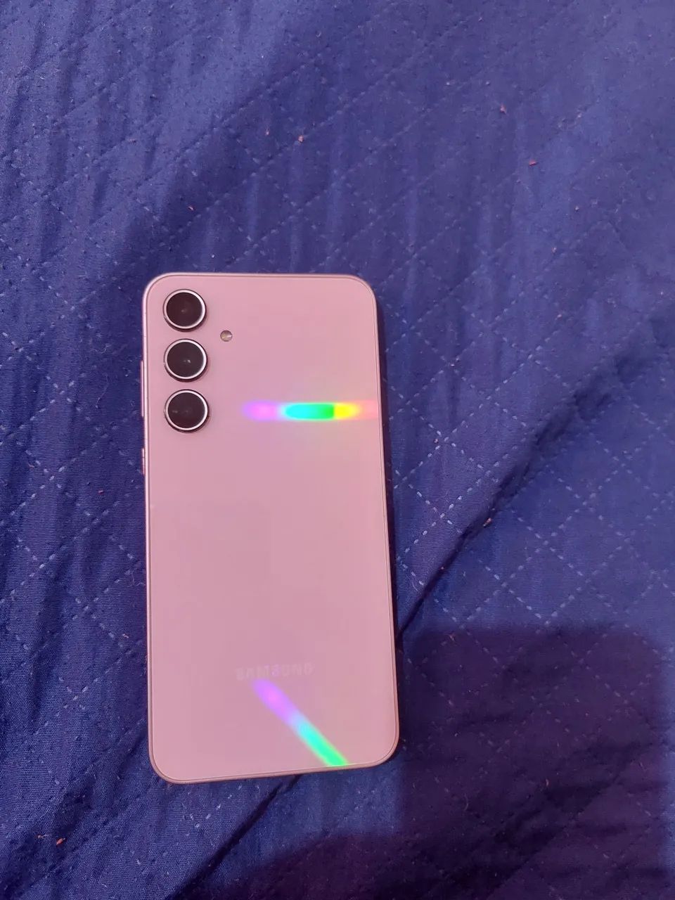 VENDE SE CELULAR A35 , FUNCIONANDO PERFEITAMENTE. ACOMPANHA CARREGADOR  - Foto 2