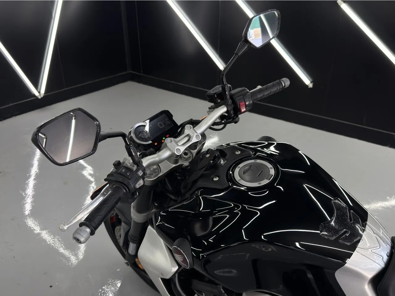 Honda Cb 1000r abs 2021 - Foto 5