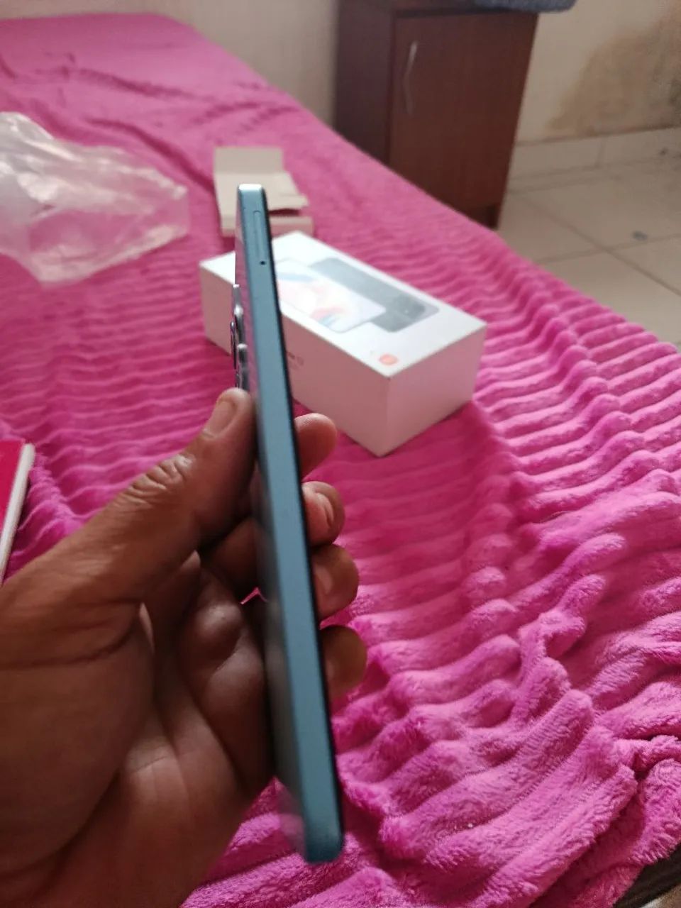 Celular redimi 12 bem novinho cem a arranhão - Foto 2