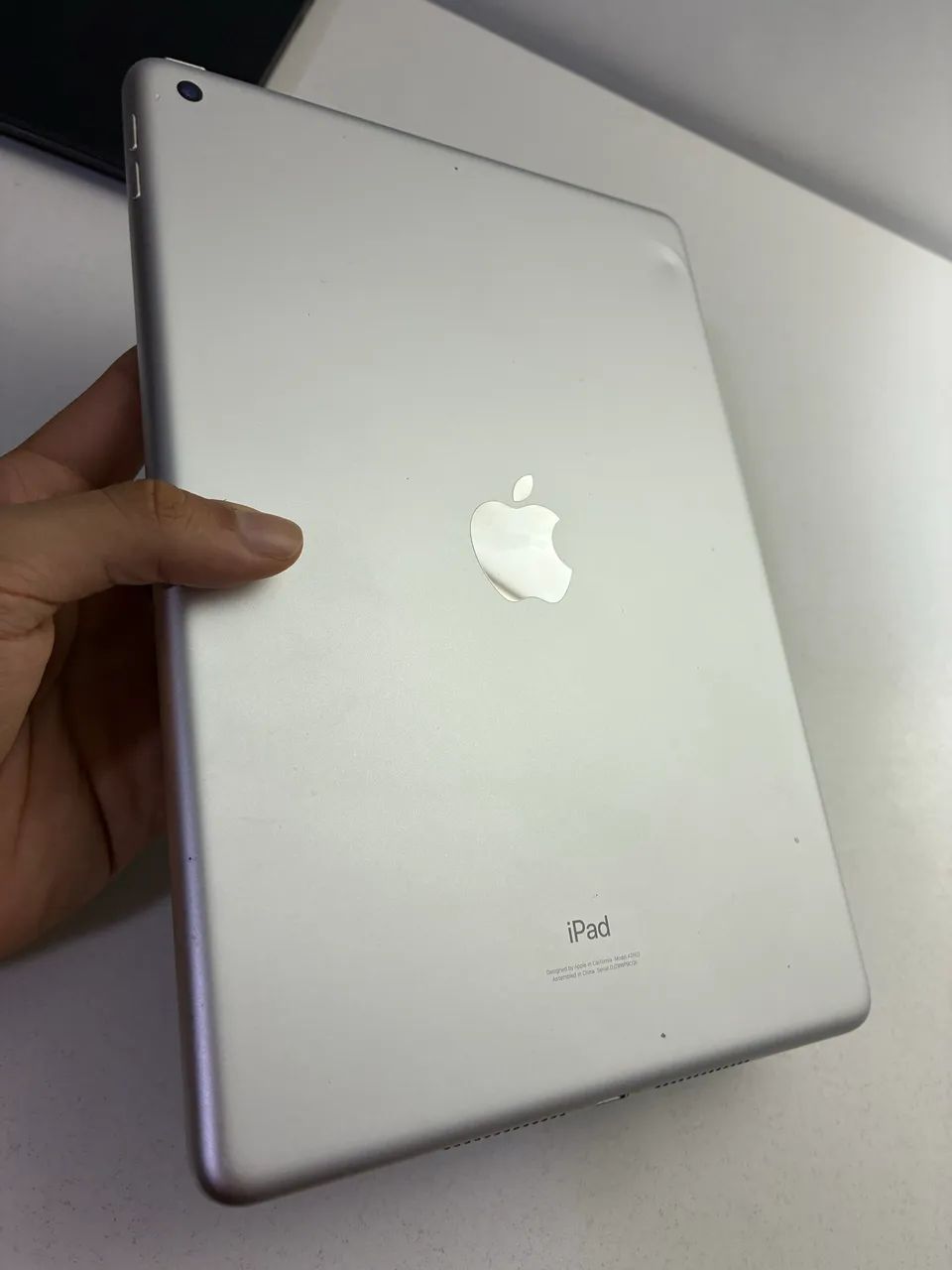 iPad 9ª geração 64 GB Wi-Fi com capa e caneta - Foto 5