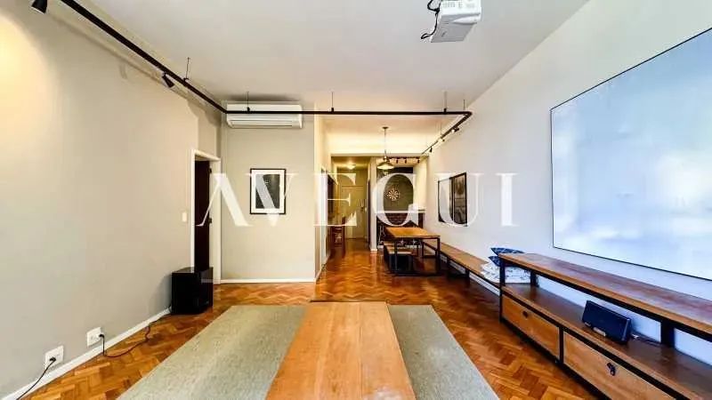 APARTAMENTO MOBILIADO COM MUITO ESTILO DE 3 QUARTOS, EM IPANEMA. - Foto 3