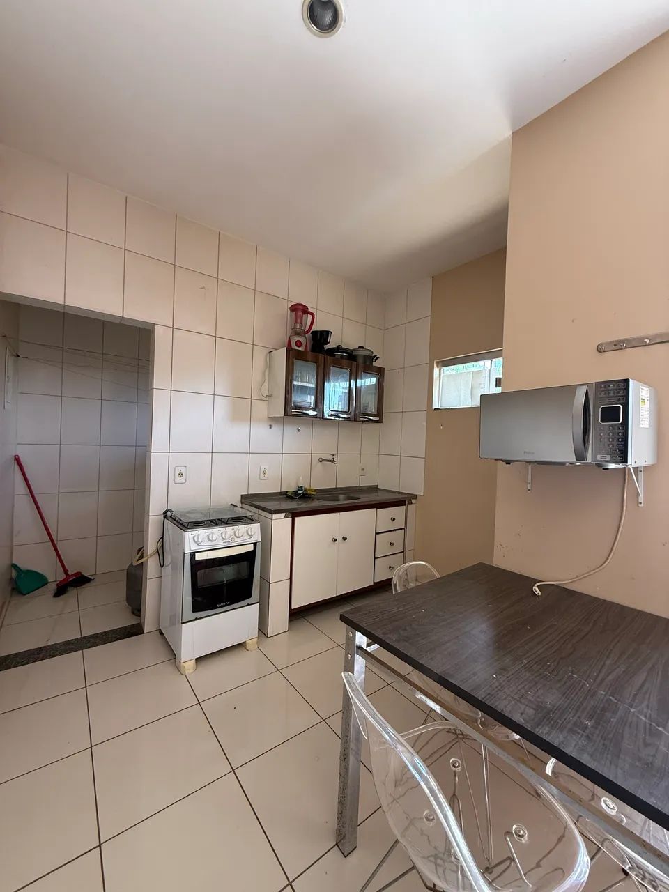 ALUGA-SE APARTAMENTO MOBILIADO BAIRRO PRIMAVERA  - Foto 3