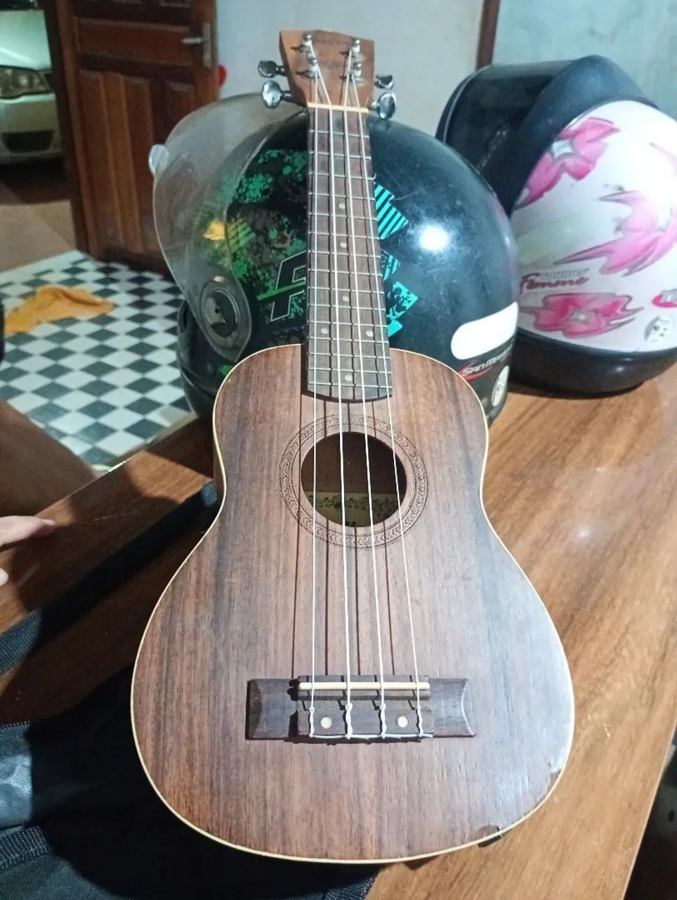 Ukulele  - Foto 2
