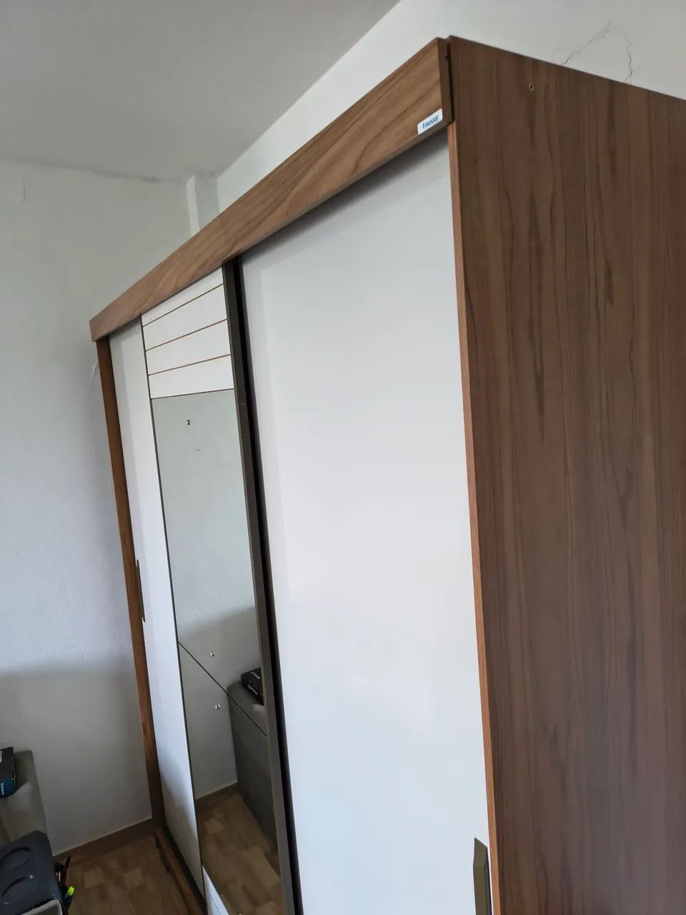 Guarda-Roupa Panan Búzios 3 Portas de Correr com Espelho - Foto 2