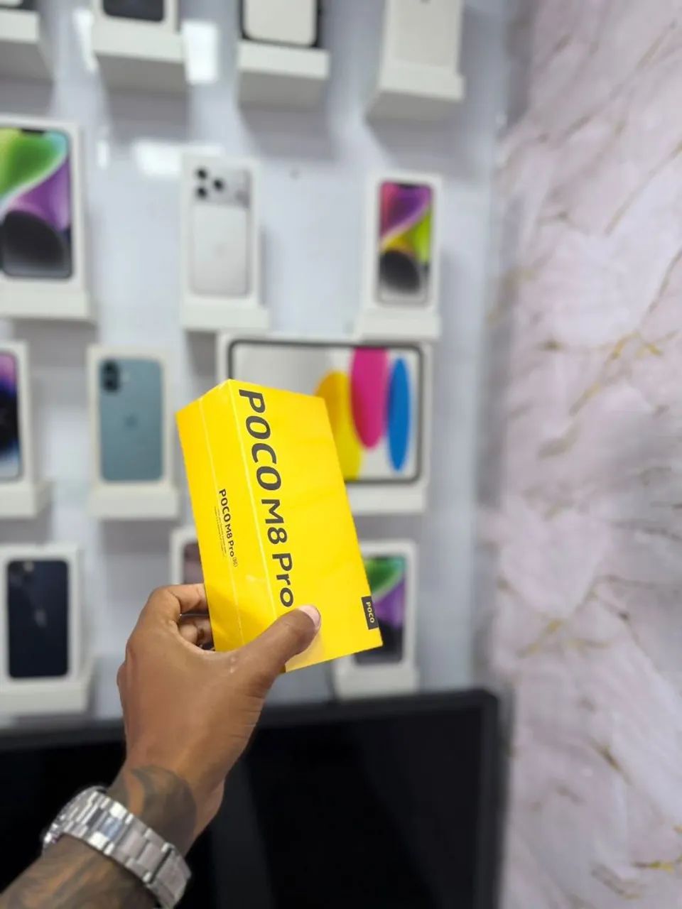POCO M8 PRO 256/8 RAM - Foto 2