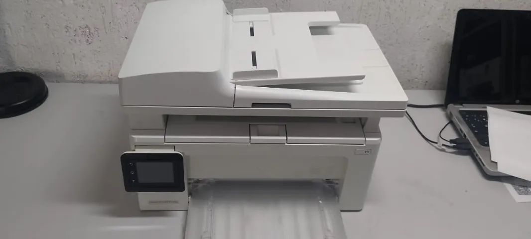 Impressora HP laserjet Pro M130
