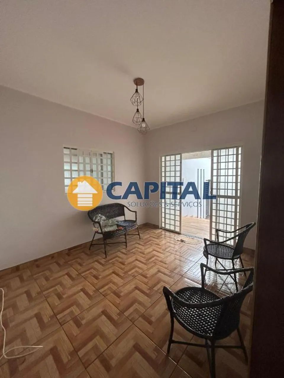 Casa para aluguel no bairro Centro, em Nerópolis/GO - Foto 4