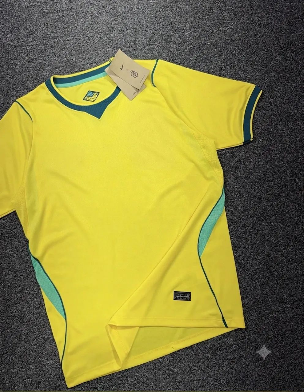 Camisa amarela 2026
