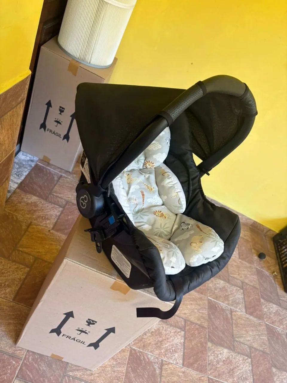 Berço Moisés Portátil + Carrinho de bebê e bebê conforto  - Foto 4