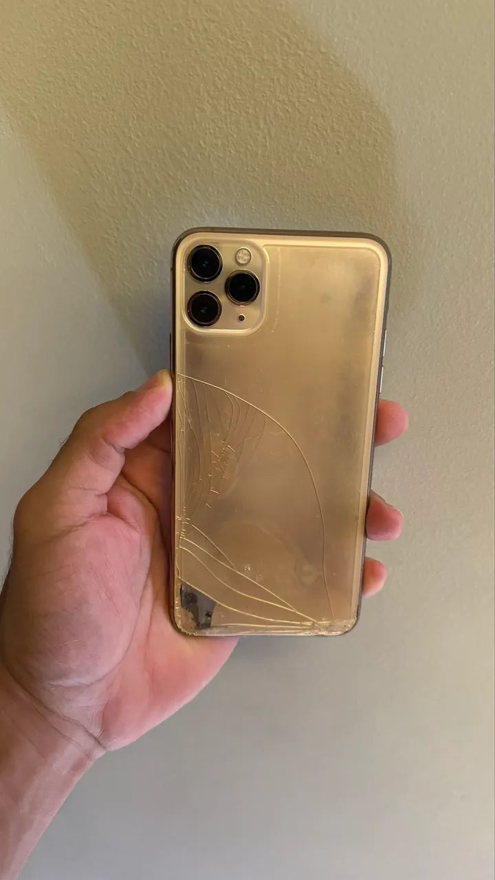 IPHONE 11 PRO MAX 256Gb - Celulares e Smartphones - Zélia Barbosa