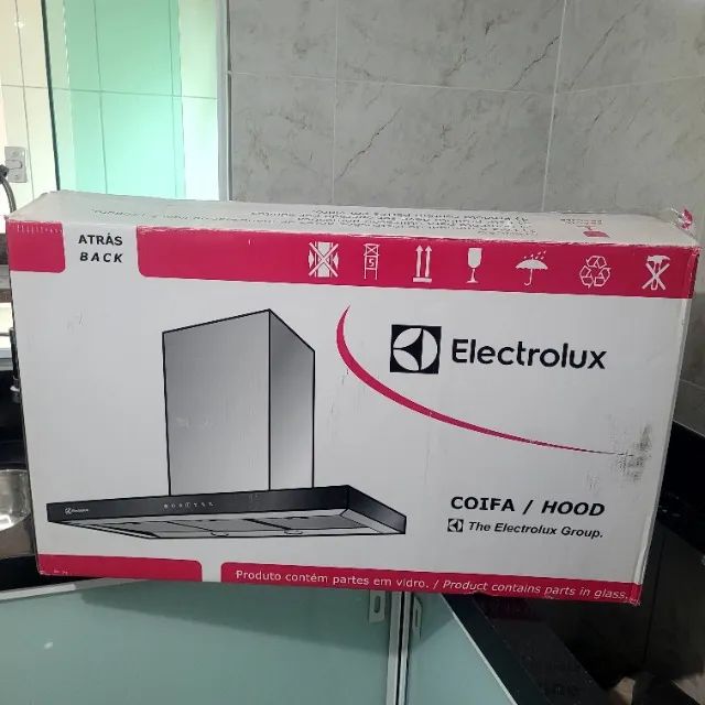 Vende uma coifa nova nunca usada .